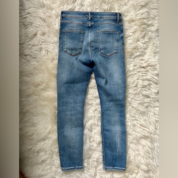 Zara High Waisted Ripped Jeans, sz 8 - Picture 3 of 4